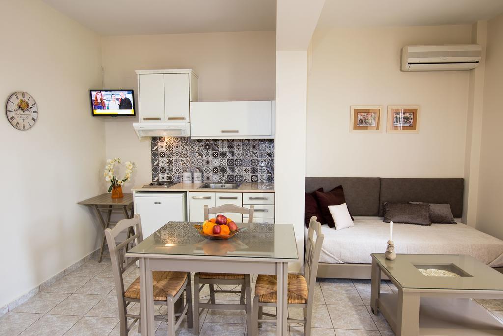 Dina Apartments Razata Exterior photo